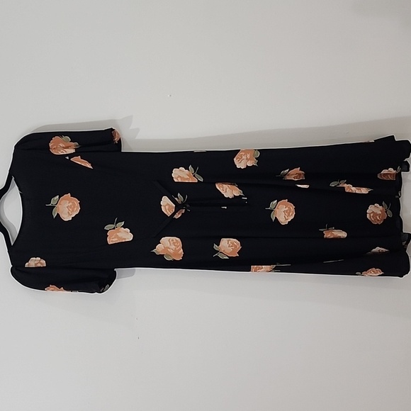 Reformation Britt Short Sleeve Button Down Dress - Picture 2 of 12